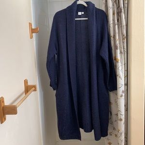 GAP CARDIGAN SIZE M NAVY BLUE